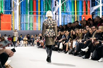 Look 9